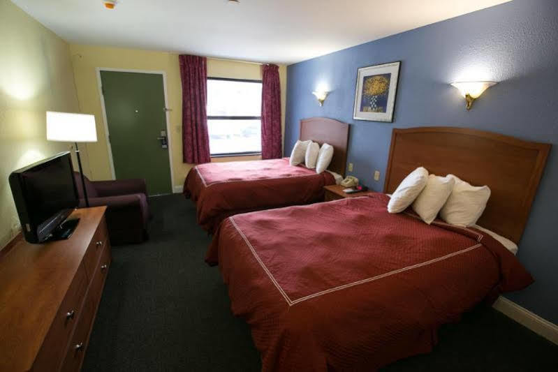 Days Inn By Wyndham Elmsford Zewnętrze zdjęcie